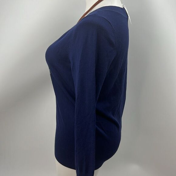 Lane Bryant V Neckline long sleeve navy sweater 14/16 - Picture 3 of 4